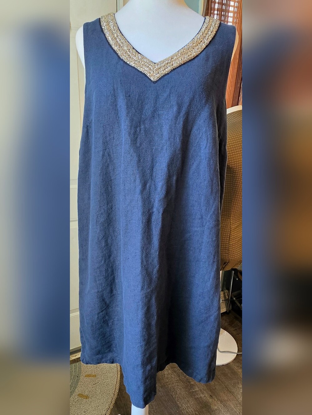 120% Lino Navy Knee Length Shift Dress Womens 8/10 Navy W/ Silver Beaded V-Neck